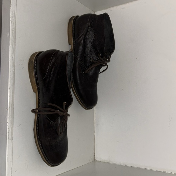 Ugg Men’s size 14 chukka boots. Dark brown - Picture 3 of 5